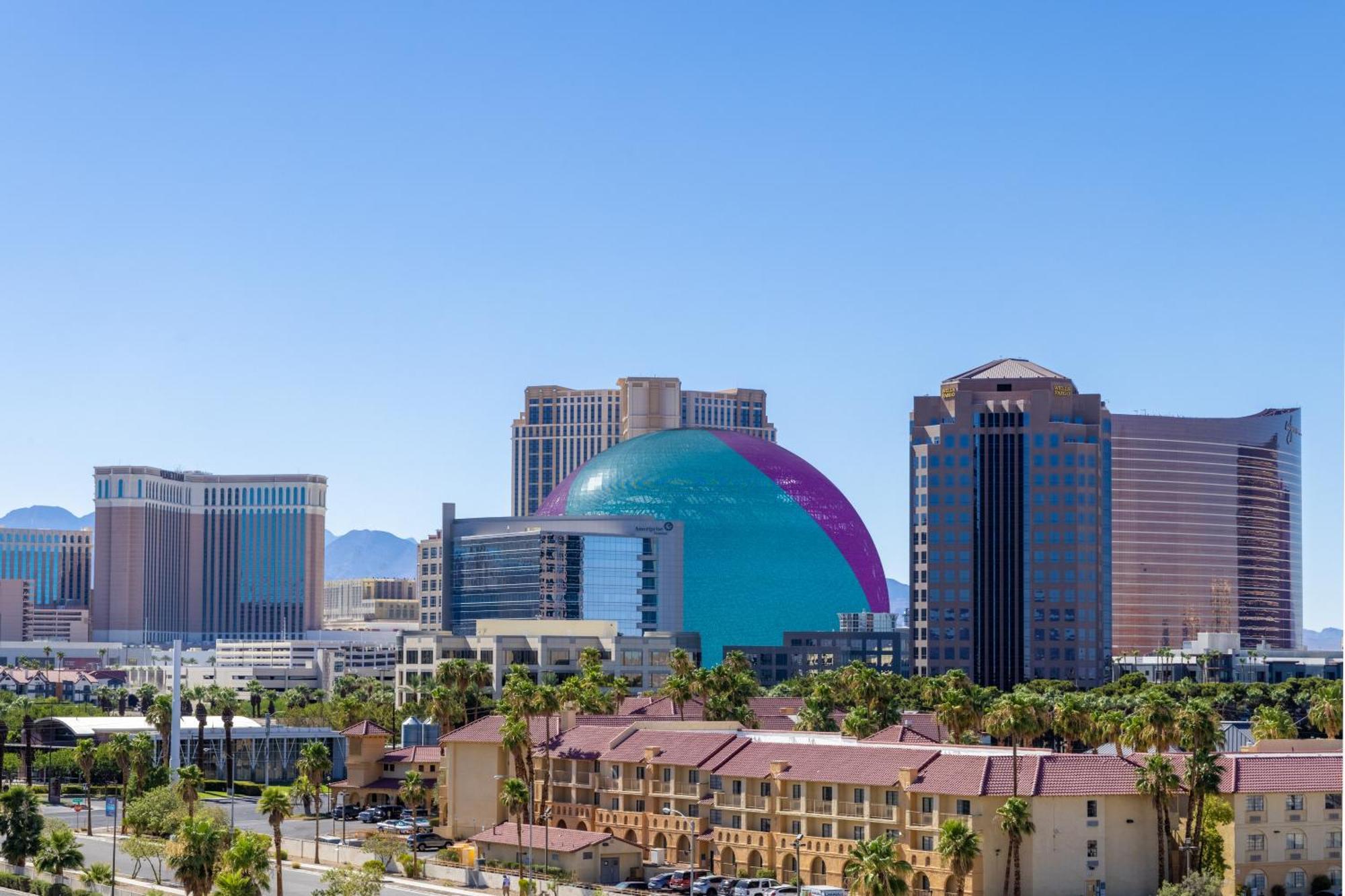 Doubletree By Hilton Las Vegas East Flamingo Екстер'єр фото