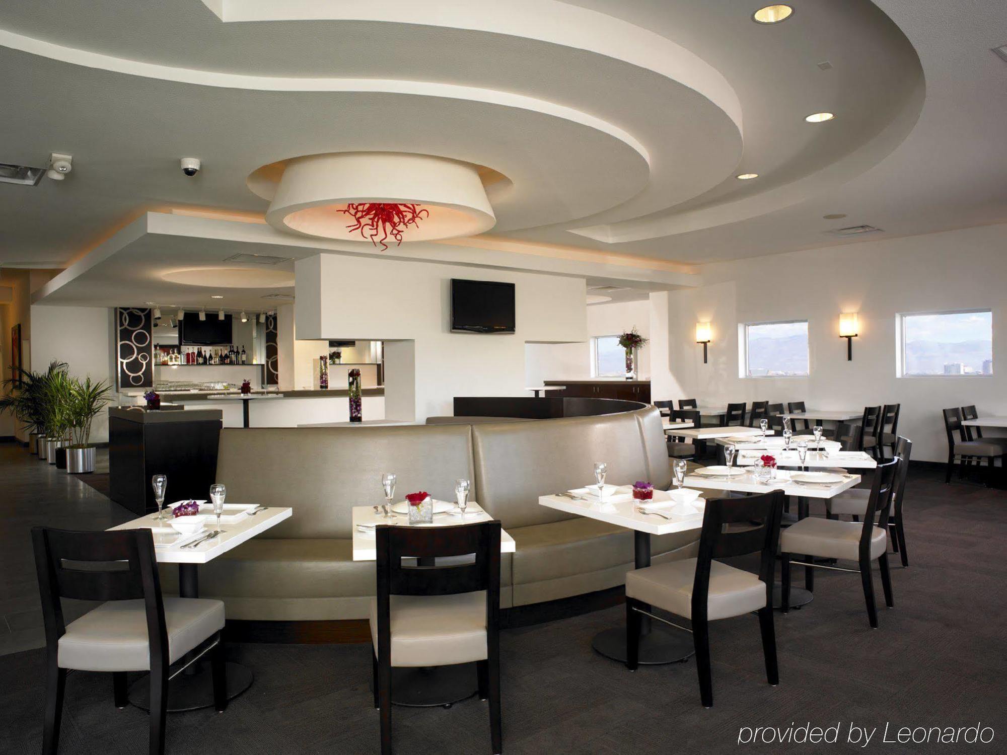 Doubletree By Hilton Las Vegas East Flamingo Ресторан фото